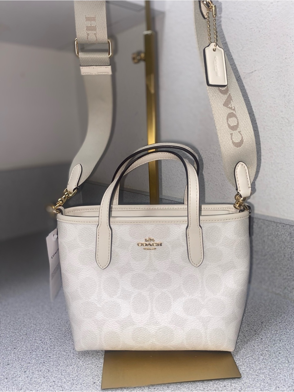 NWT Coach City Mini Tote Signature Canvas White Chalk CW032 COA
